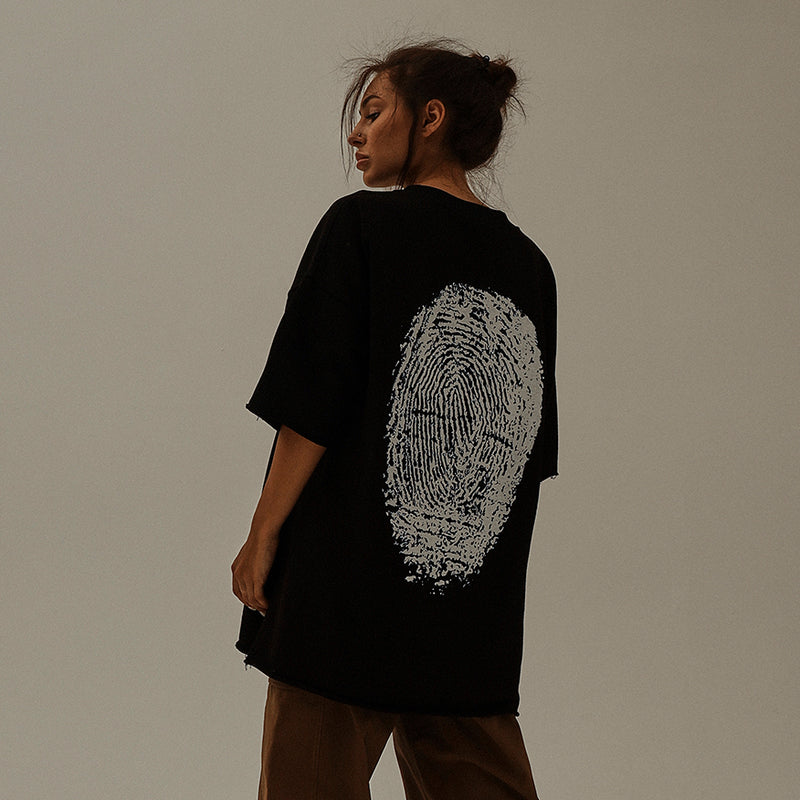 Black T-Shirt Fingerprint
